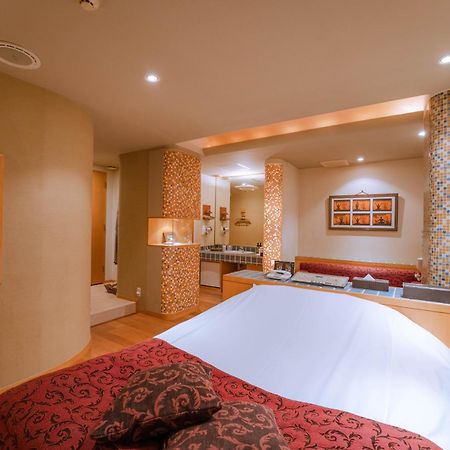 Eight Prince Hotel -Adult Only- โทโคโรซาว่า ภายนอก รูปภาพ