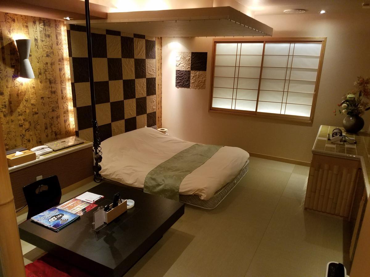 Eight Prince Hotel -Adult Only- โทโคโรซาว่า ภายนอก รูปภาพ