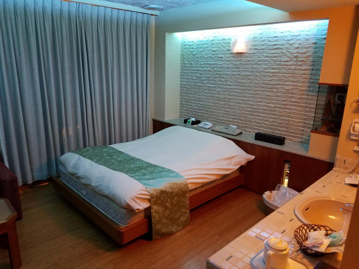 Eight Prince Hotel -Adult Only- โทโคโรซาว่า ภายนอก รูปภาพ